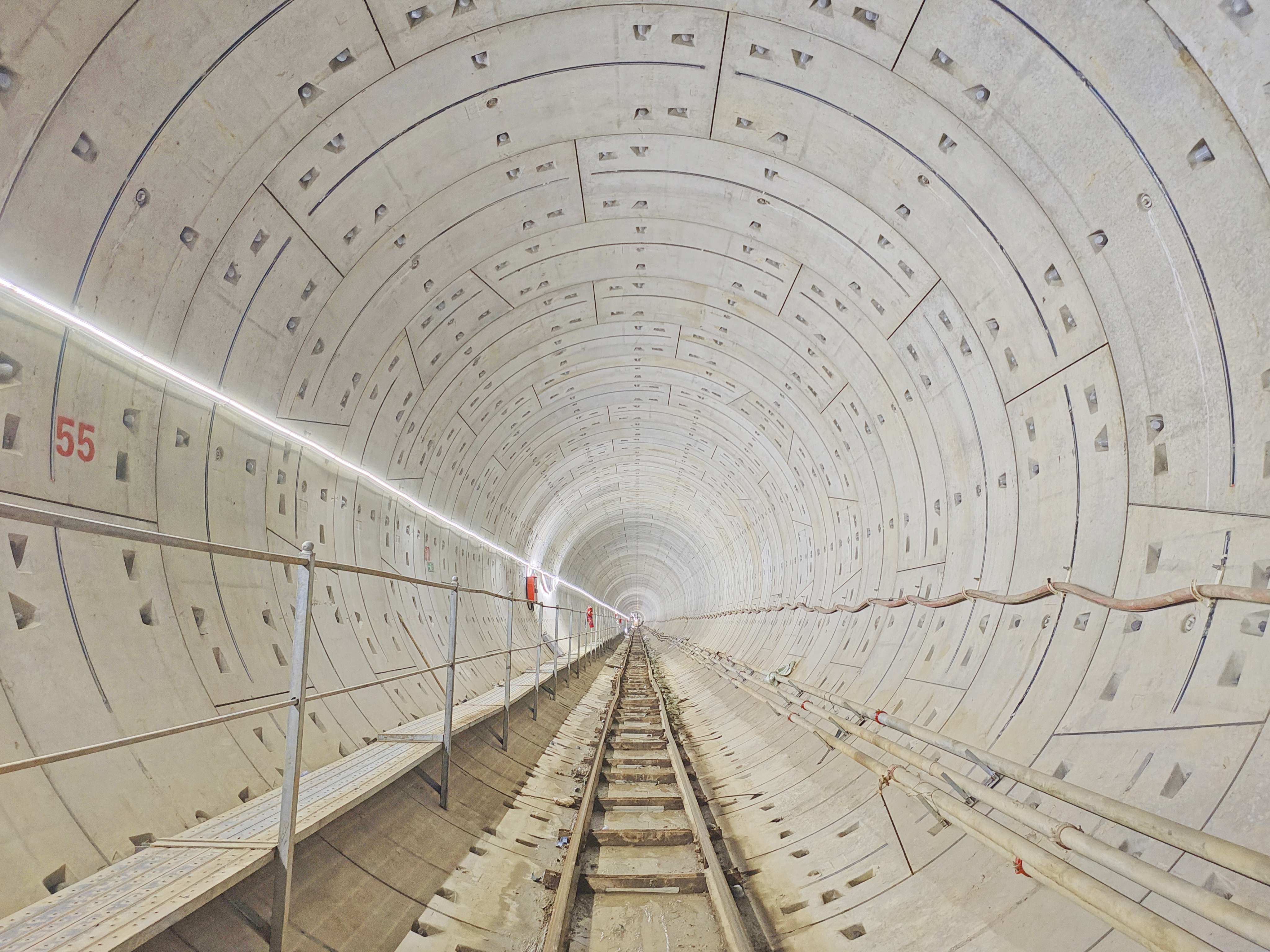 天津滨海B1线.jpg 天津滨海B1线.jpg