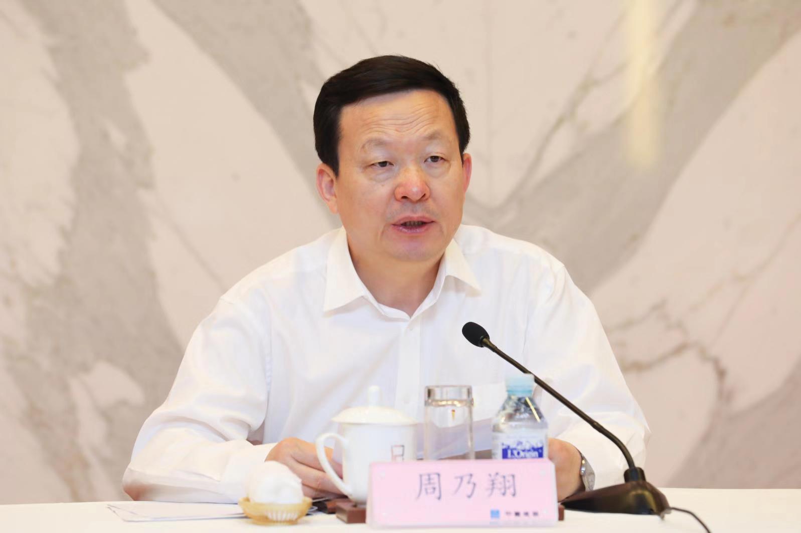 cdc3fbb1ecf5082a237efef82380413.jpg cdc3fbb1ecf5082a237efef82380413.jpg