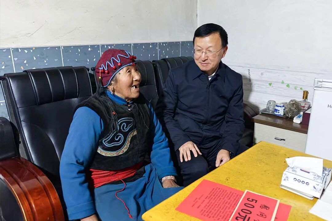 帮扶7777.jpg 帮扶7777.jpg