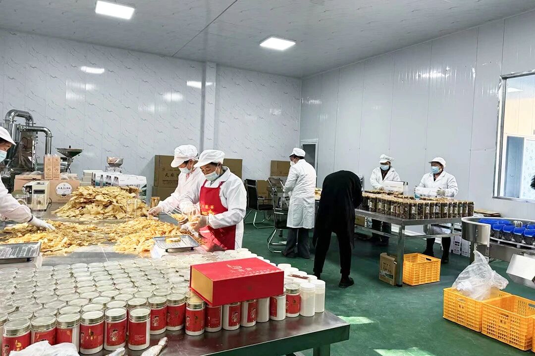 帮扶1010.jpg 帮扶1010.jpg